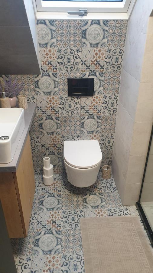 Domek Lipowy Balia-Jacuzzi Sasino Exterior photo